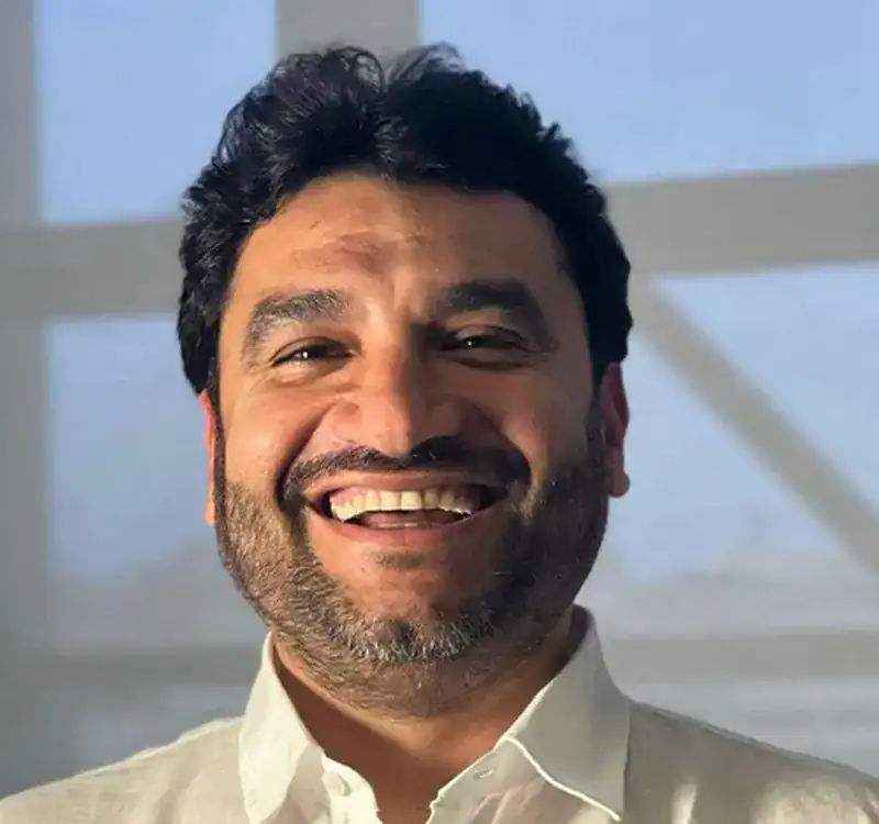 wael_cropped_800x750